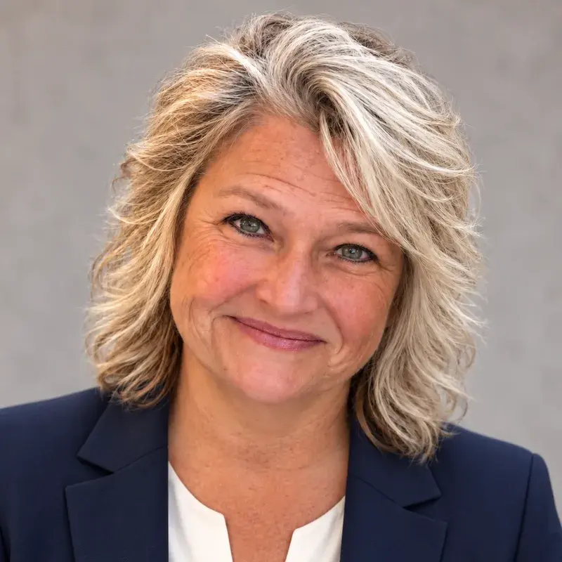 Kelly Hammel, General Manager